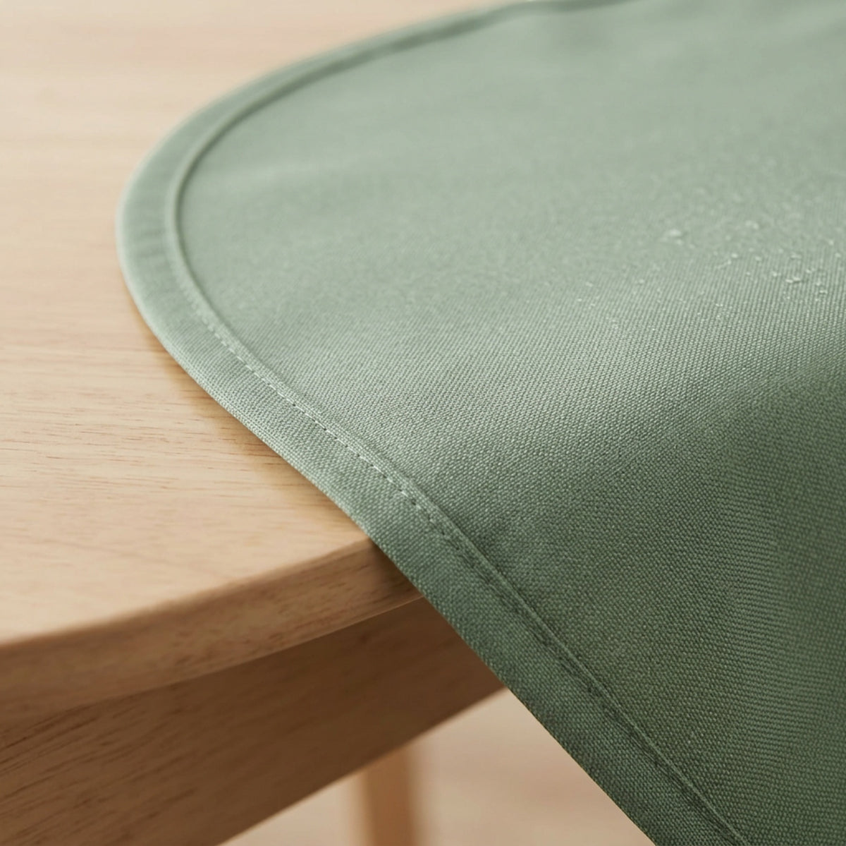 Bleot Waterproof Tablecloth Sage Round 60 in